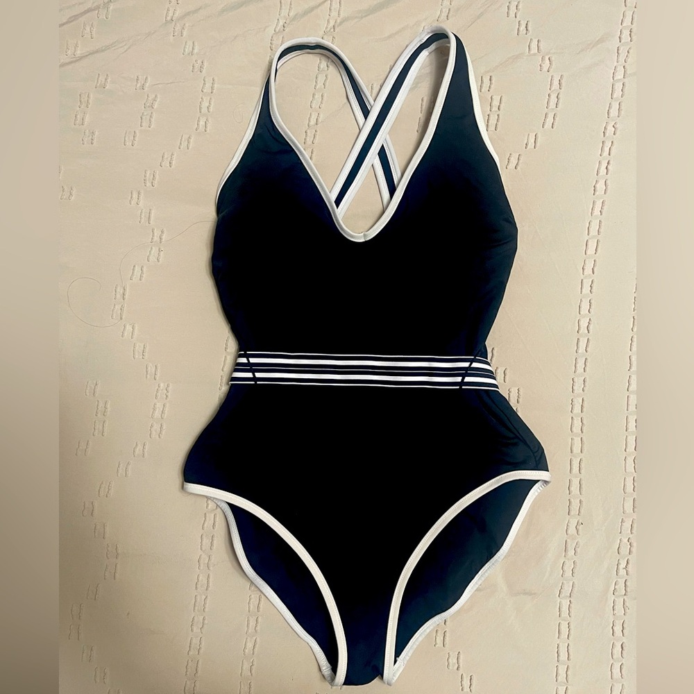 Athleta One Piece Swimsuit with Belt